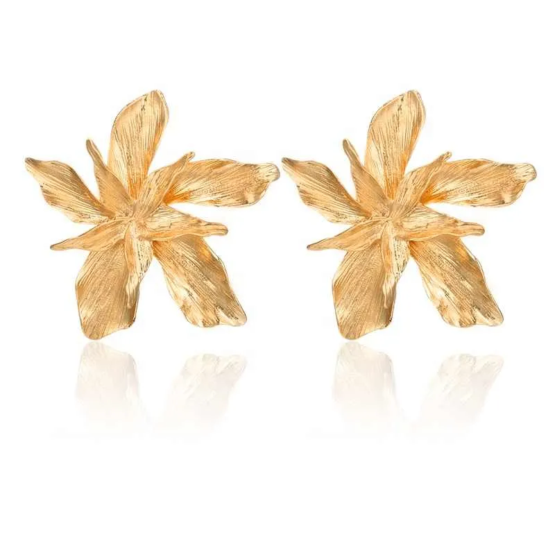 Gold Fan Earrings for Women | 18K Yellow Gold Plated